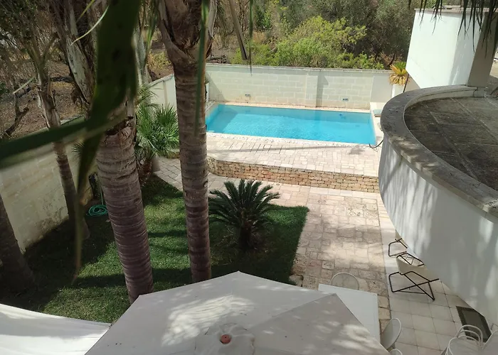 Aparthotel Con Piscina Aria Di Sole 4*
